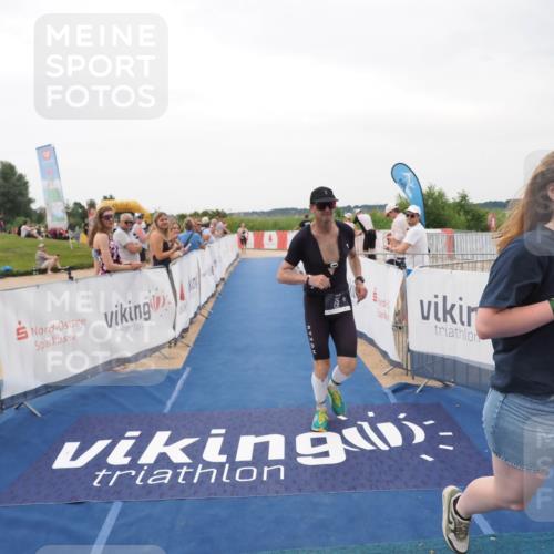 22.06.2025 - Viking Triathlon MichiJ http://msf.ph/oto/8133106 22.06.2025 15:53:41 Ziel 75, 637 meine-sportfotos.de