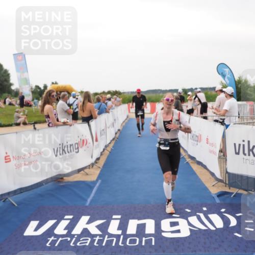 22.06.2025 - Viking Triathlon MichiJ http://msf.ph/oto/8133142 22.06.2025 15:53:49 Ziel 46, 548 meine-sportfotos.de