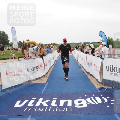 22.06.2025 - Viking Triathlon MichiJ http://msf.ph/oto/8133161 22.06.2025 15:53:51 Ziel 46, 548 meine-sportfotos.de