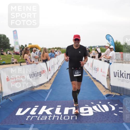 22.06.2025 - Viking Triathlon MichiJ http://msf.ph/oto/8133170 22.06.2025 15:53:53 Ziel 46, 548 meine-sportfotos.de