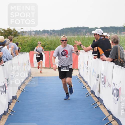 22.06.2025 - Viking Triathlon MichiJ http://msf.ph/oto/8133187 22.06.2025 15:54:16 Ziel 241 meine-sportfotos.de