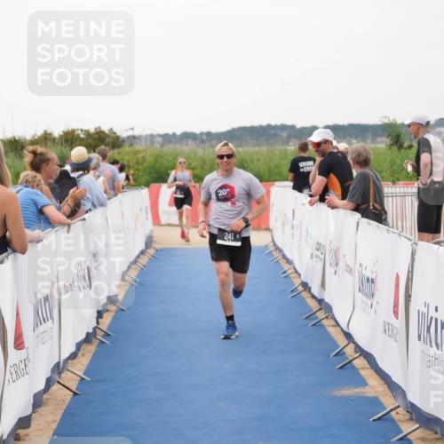 22.06.2025 - Viking Triathlon MichiJ http://msf.ph/oto/8133192 22.06.2025 15:54:16 Ziel 241 meine-sportfotos.de