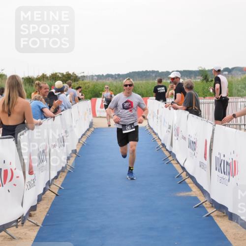 22.06.2025 - Viking Triathlon MichiJ http://msf.ph/oto/8133195 22.06.2025 15:54:17 Ziel 43, 241 meine-sportfotos.de