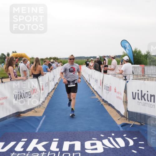 22.06.2025 - Viking Triathlon MichiJ http://msf.ph/oto/8133206 22.06.2025 15:54:18 Ziel 43, 241 meine-sportfotos.de