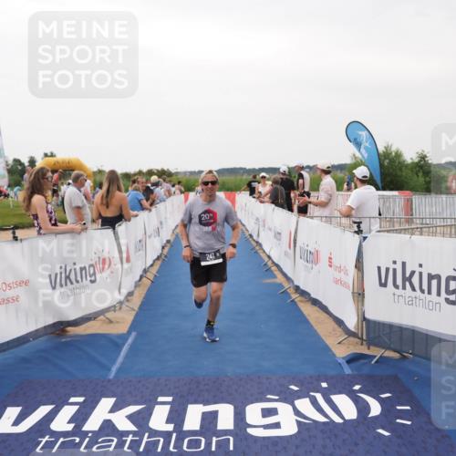 22.06.2025 - Viking Triathlon MichiJ http://msf.ph/oto/8133207 22.06.2025 15:54:18 Ziel 43, 241 meine-sportfotos.de