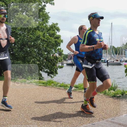 22.06.2025 - Viking Triathlon KatJ http://msf.ph/oto/8133226 22.06.2025 14:04:36 Laufen 41, 72, 313, 358, 366, 383 meine-sportfotos.de