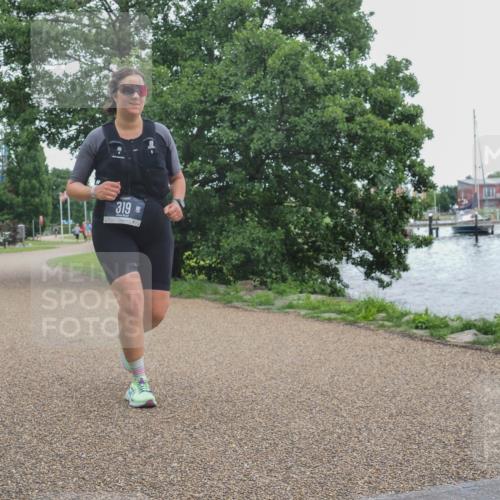 22.06.2025 - Viking Triathlon KatJ http://msf.ph/oto/8133265 22.06.2025 15:45:45 Laufen 319 meine-sportfotos.de