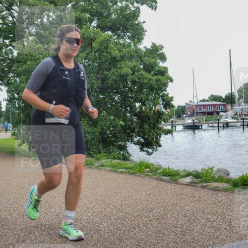 22.06.2025 - Viking Triathlon KatJ http://msf.ph/oto/8133277 22.06.2025 15:45:45 Laufen 319 meine-sportfotos.de