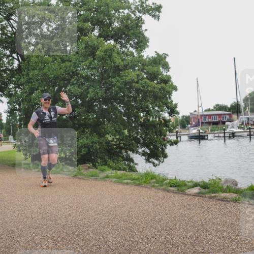22.06.2025 - Viking Triathlon KatJ http://msf.ph/oto/8133318 22.06.2025 15:46:30 Laufen 48 meine-sportfotos.de