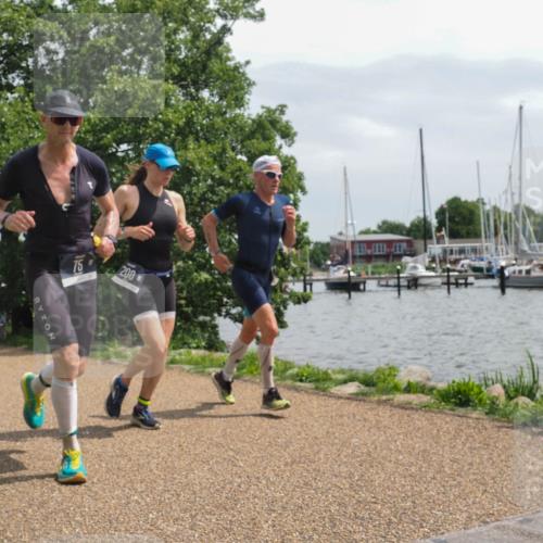 22.06.2025 - Viking Triathlon KatJ http://msf.ph/oto/8133329 22.06.2025 14:05:19 Laufen 75, 200, 375, 397, 495, 623 meine-sportfotos.de