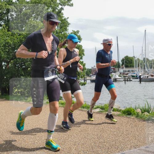 22.06.2025 - Viking Triathlon KatJ http://msf.ph/oto/8133335 22.06.2025 14:05:20 Laufen 75, 200, 375, 397, 495 meine-sportfotos.de