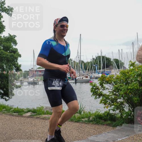 22.06.2025 - Viking Triathlon KatJ http://msf.ph/oto/8133369 22.06.2025 15:46:39 Laufen 496 meine-sportfotos.de