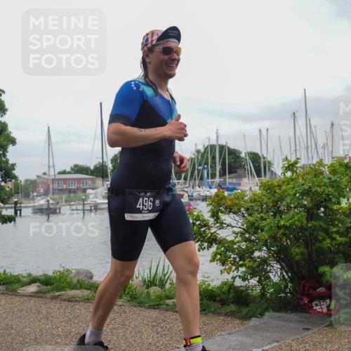 22.06.2025 - Viking Triathlon KatJ http://msf.ph/oto/8133373 22.06.2025 15:46:39 Laufen 496 meine-sportfotos.de