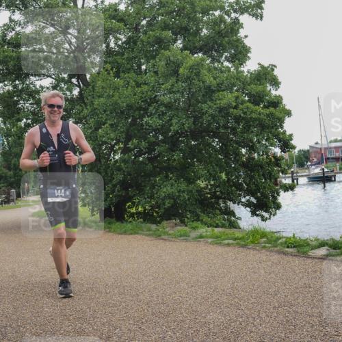 22.06.2025 - Viking Triathlon KatJ http://msf.ph/oto/8133397 22.06.2025 15:46:49 Laufen 144 meine-sportfotos.de