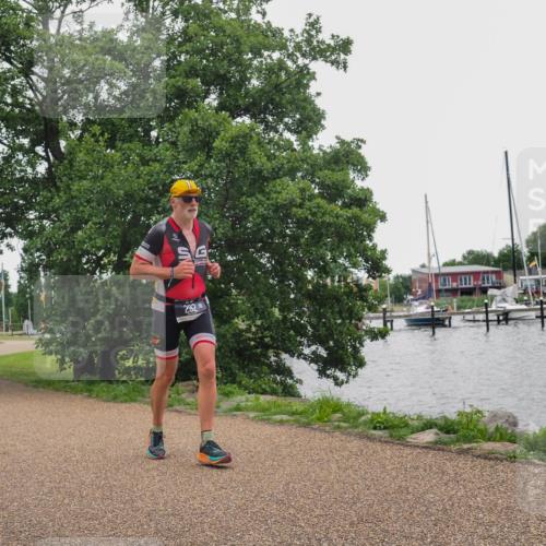 22.06.2025 - Viking Triathlon KatJ http://msf.ph/oto/8133688 22.06.2025 15:49:55 Laufen 292 meine-sportfotos.de