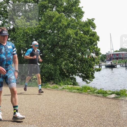 22.06.2025 - Viking Triathlon KatJ http://msf.ph/oto/8133695 22.06.2025 14:07:04 Laufen 57, 458, 466, 606, 653 meine-sportfotos.de