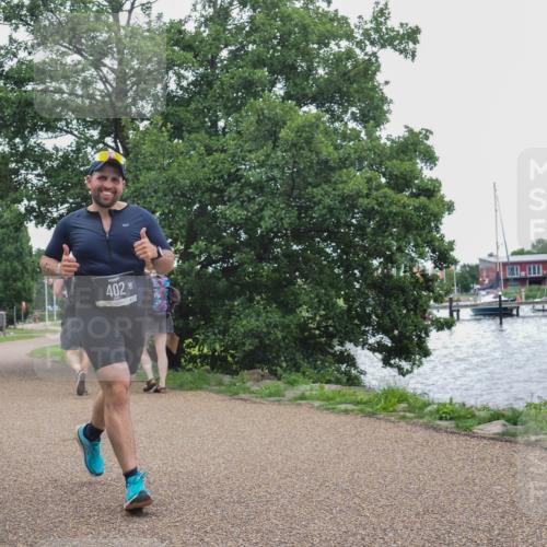 22.06.2025 - Viking Triathlon KatJ http://msf.ph/oto/8133772 22.06.2025 15:50:30 Laufen 402 meine-sportfotos.de