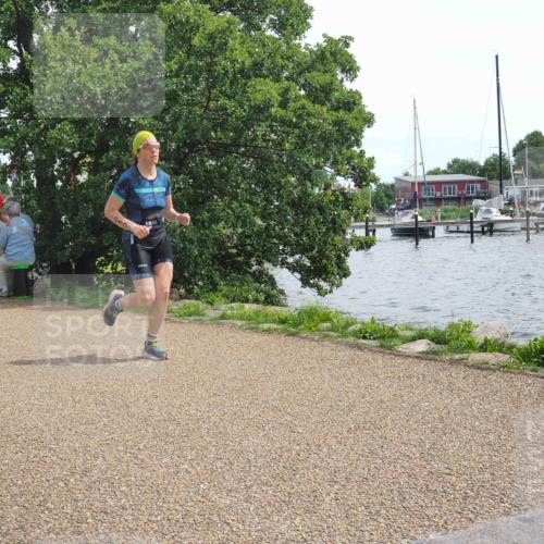 22.06.2025 - Viking Triathlon KatJ http://msf.ph/oto/8133775 22.06.2025 14:07:22 Laufen 5, 210, 360 meine-sportfotos.de