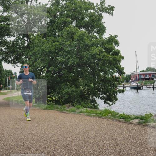 22.06.2025 - Viking Triathlon KatJ http://msf.ph/oto/8133792 22.06.2025 15:50:53 Laufen 244 meine-sportfotos.de