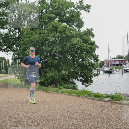 22.06.2025 - Viking Triathlon KatJ http://msf.ph/oto/8133808 22.06.2025 15:50:53 Laufen 244 meine-sportfotos.de