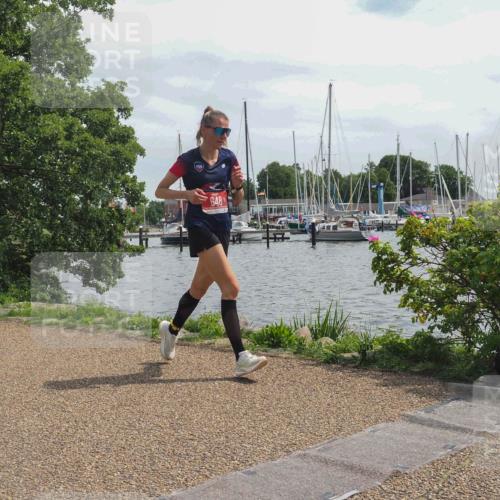 22.06.2025 - Viking Triathlon KatJ http://msf.ph/oto/8133813 22.06.2025 14:07:29 Laufen 648, 650 meine-sportfotos.de