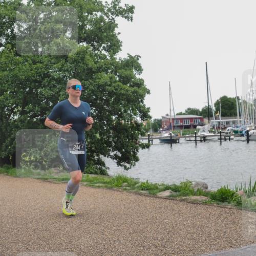 22.06.2025 - Viking Triathlon KatJ http://msf.ph/oto/8133828 22.06.2025 15:50:54 Laufen 244 meine-sportfotos.de