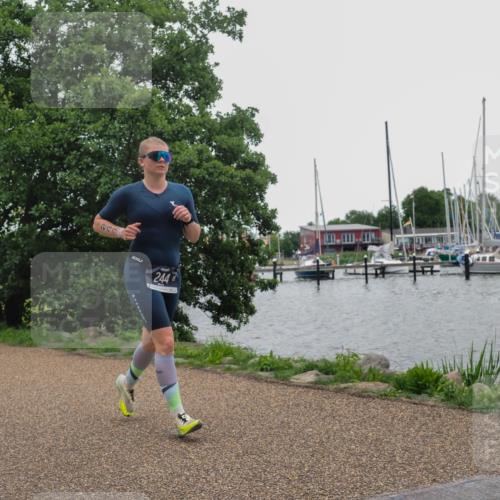 22.06.2025 - Viking Triathlon KatJ http://msf.ph/oto/8133832 22.06.2025 15:50:54 Laufen 244 meine-sportfotos.de