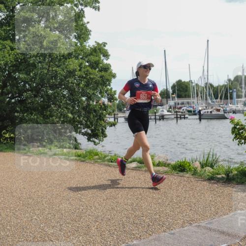 22.06.2025 - Viking Triathlon KatJ http://msf.ph/oto/8133837 22.06.2025 14:07:32 Laufen 157, 648, 650 meine-sportfotos.de