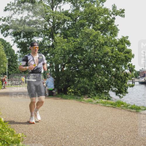 22.06.2025 - Viking Triathlon KatJ http://msf.ph/oto/8133871 22.06.2025 14:07:40 Laufen 269 meine-sportfotos.de