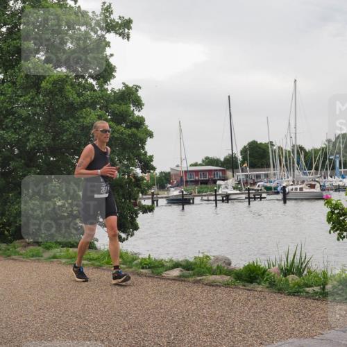 22.06.2025 - Viking Triathlon KatJ http://msf.ph/oto/8133872 22.06.2025 15:51:18 Laufen 267 meine-sportfotos.de