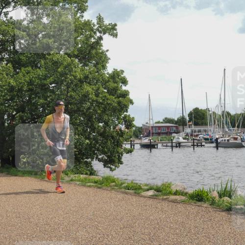 22.06.2025 - Viking Triathlon KatJ http://msf.ph/oto/8133888 22.06.2025 14:07:48 Laufen 91 meine-sportfotos.de