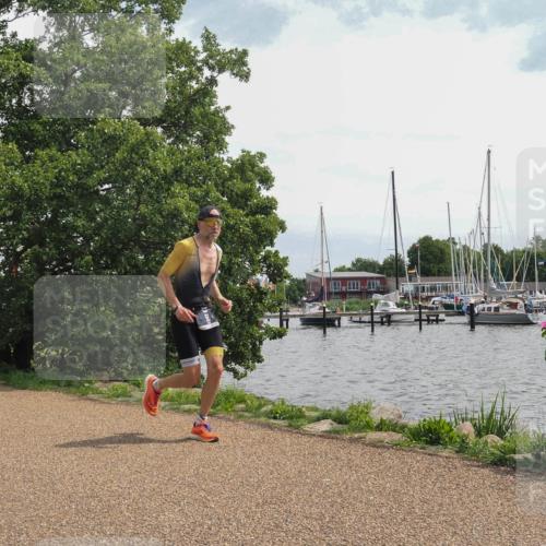22.06.2025 - Viking Triathlon KatJ http://msf.ph/oto/8133895 22.06.2025 14:07:48 Laufen 91 meine-sportfotos.de
