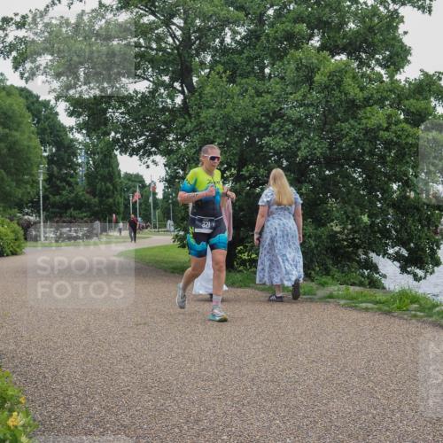 22.06.2025 - Viking Triathlon KatJ http://msf.ph/oto/8133914 22.06.2025 15:51:59 Laufen 321 meine-sportfotos.de