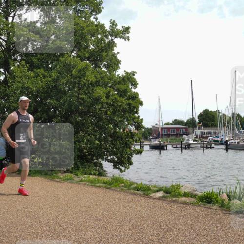 22.06.2025 - Viking Triathlon KatJ http://msf.ph/oto/8133967 22.06.2025 14:08:09 Laufen 513 meine-sportfotos.de