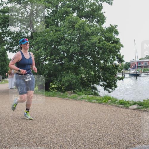 22.06.2025 - Viking Triathlon KatJ http://msf.ph/oto/8133968 22.06.2025 15:52:29 Laufen 140 meine-sportfotos.de