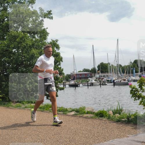 22.06.2025 - Viking Triathlon KatJ http://msf.ph/oto/8134004 22.06.2025 14:09:37 Laufen 359 meine-sportfotos.de