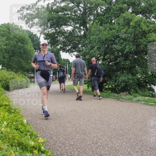 22.06.2025 - Viking Triathlon KatJ http://msf.ph/oto/8134020 22.06.2025 15:54:35 Laufen 441 meine-sportfotos.de