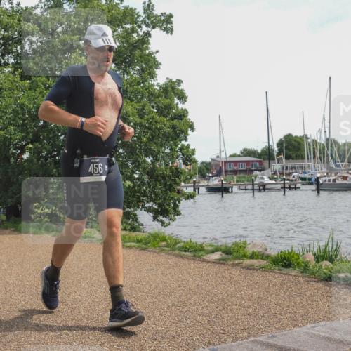 22.06.2025 - Viking Triathlon KatJ http://msf.ph/oto/8134026 22.06.2025 14:09:48 Laufen 376, 456 meine-sportfotos.de