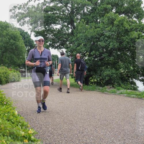 22.06.2025 - Viking Triathlon KatJ http://msf.ph/oto/8134029 22.06.2025 15:54:36 Laufen 441 meine-sportfotos.de