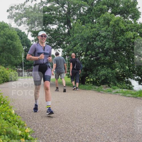 22.06.2025 - Viking Triathlon KatJ http://msf.ph/oto/8134033 22.06.2025 15:54:36 Laufen 441 meine-sportfotos.de