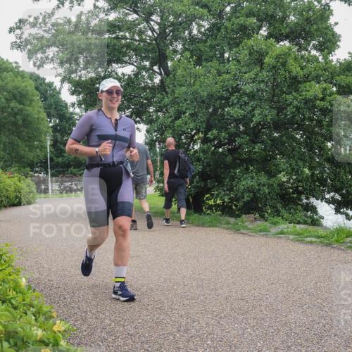 22.06.2025 - Viking Triathlon KatJ http://msf.ph/oto/8134037 22.06.2025 15:54:36 Laufen 441 meine-sportfotos.de