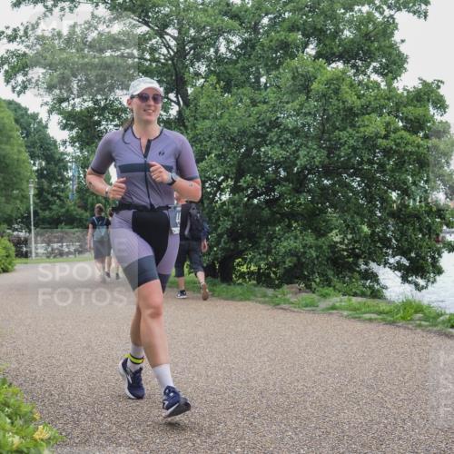 22.06.2025 - Viking Triathlon KatJ http://msf.ph/oto/8134046 22.06.2025 15:54:36 Laufen 441 meine-sportfotos.de
