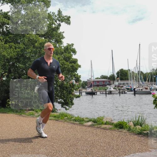 22.06.2025 - Viking Triathlon KatJ http://msf.ph/oto/8134057 22.06.2025 14:10:01 Laufen 229 meine-sportfotos.de