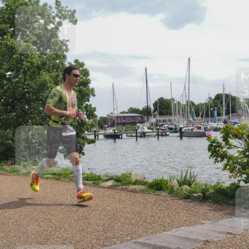 22.06.2025 - Viking Triathlon KatJ http://msf.ph/oto/8134110 22.06.2025 14:10:11 Laufen 220, 357 meine-sportfotos.de