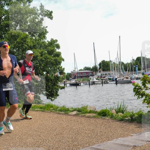 22.06.2025 - Viking Triathlon KatJ http://msf.ph/oto/8134195 22.06.2025 14:10:44 Laufen 46, 145, 150, 180 meine-sportfotos.de