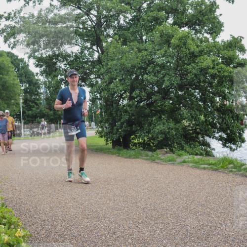 22.06.2025 - Viking Triathlon KatJ http://msf.ph/oto/8134216 22.06.2025 15:57:54 Laufen 213 meine-sportfotos.de