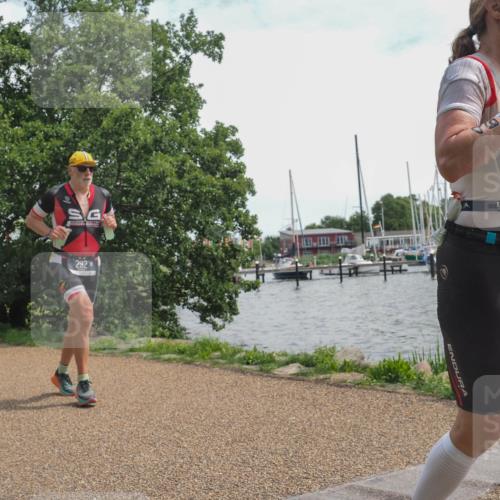 22.06.2025 - Viking Triathlon KatJ http://msf.ph/oto/8134221 22.06.2025 14:10:49 Laufen 46, 93, 292 meine-sportfotos.de