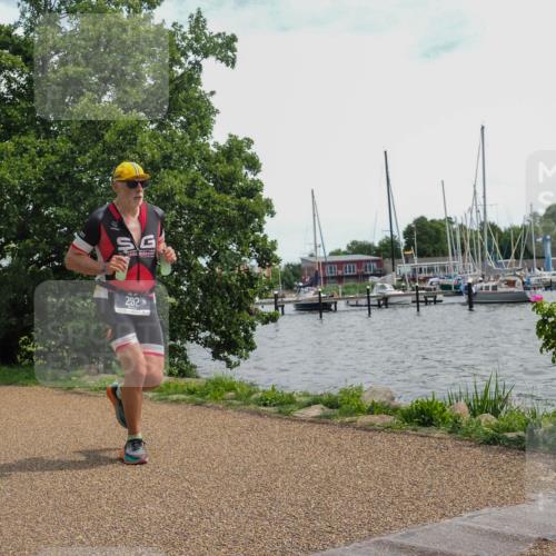 22.06.2025 - Viking Triathlon KatJ http://msf.ph/oto/8134225 22.06.2025 14:10:49 Laufen 46, 93, 292 meine-sportfotos.de