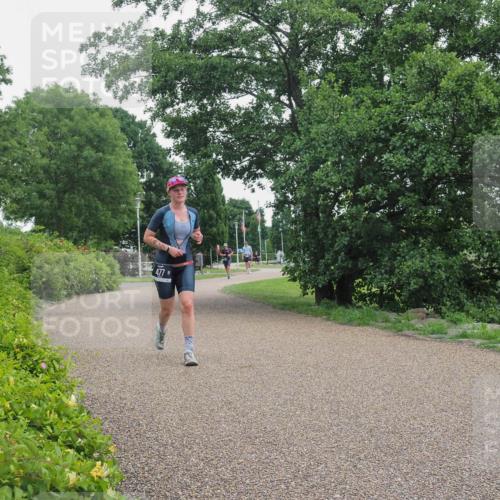 22.06.2025 - Viking Triathlon KatJ http://msf.ph/oto/8134349 22.06.2025 15:58:44 Laufen 477 meine-sportfotos.de