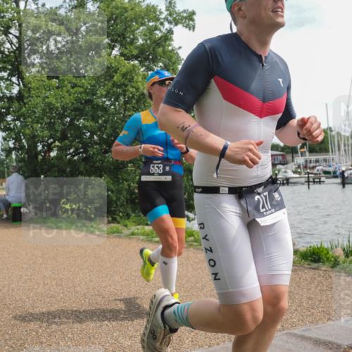 22.06.2025 - Viking Triathlon KatJ http://msf.ph/oto/8134392 22.06.2025 14:12:05 Laufen 217, 349, 553 meine-sportfotos.de